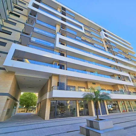 Modern Luxury Prime Flat Garage Portimao