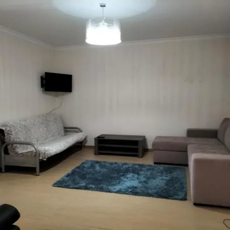 Modern Luxury Prime Flat Garage Apartment