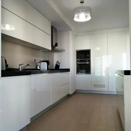 Modern Luxury Prime Flat Garage
