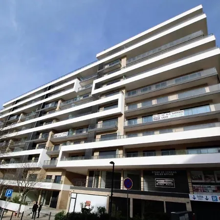 Modern Luxury Prime Flat Garage Portimao