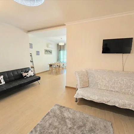 Apartment Modern Luxury Prime Flat Garage