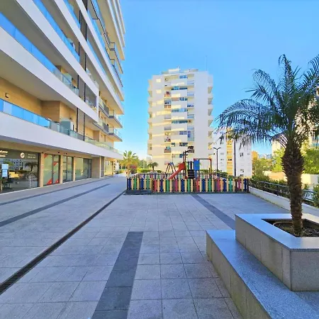Modern Luxury Prime Flat Garage * Portimao