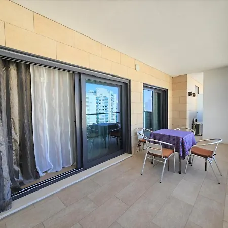 Modern Luxury Prime Flat Garage Apartment Portimao